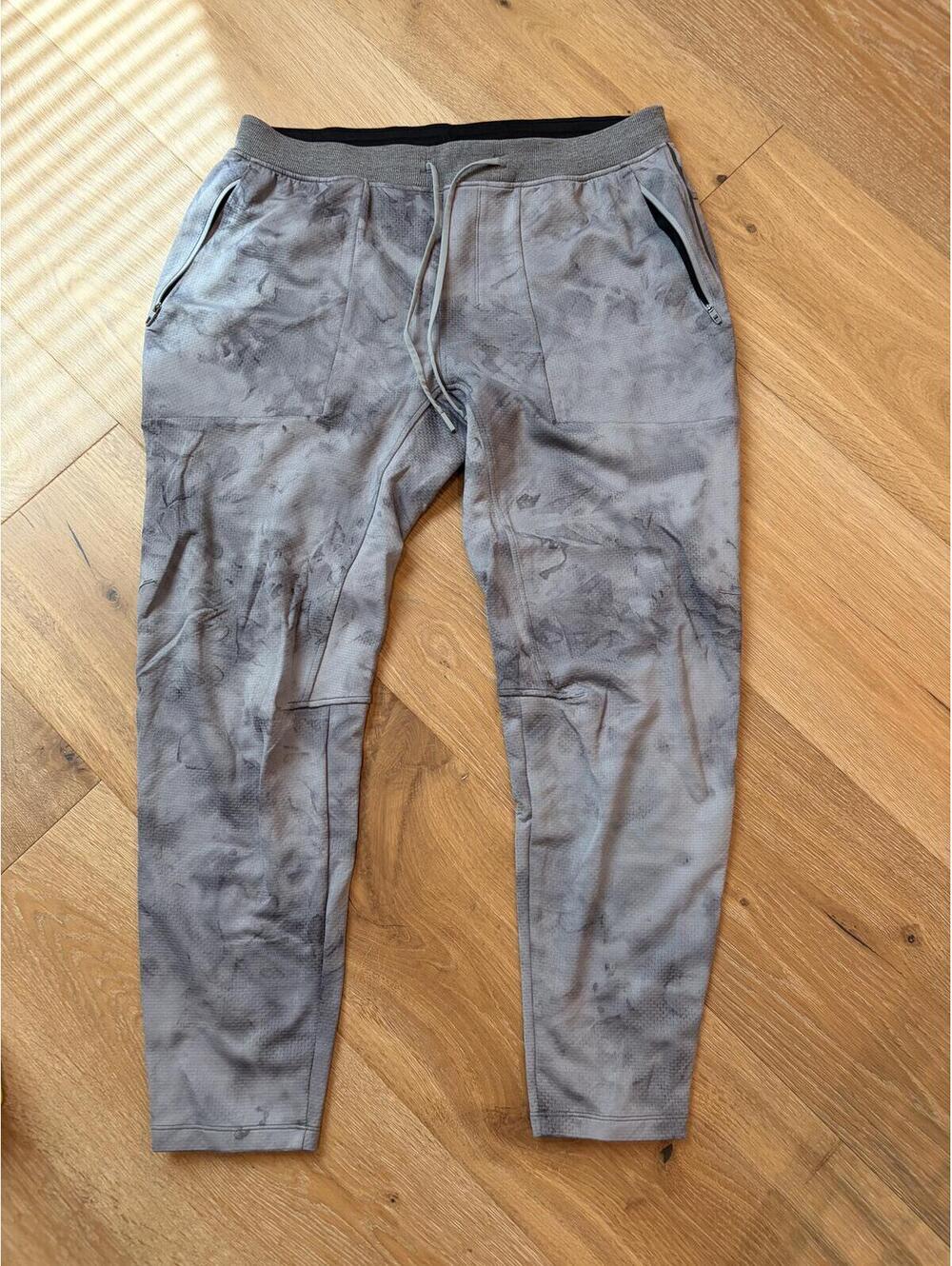 Men's Lululemon Activewear Joggers size XXL